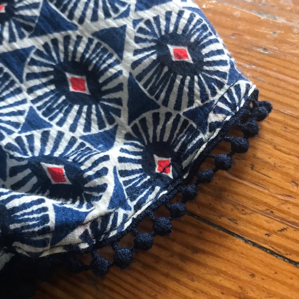 Old Navy Geometric Print Skirt - Picture 8 of 9